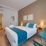 Xenia Apartments - Luminous Suite In Citylife