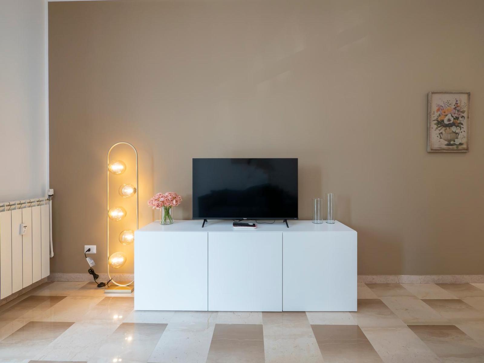 Xenia - Luminous In Citylife Appartement Milan